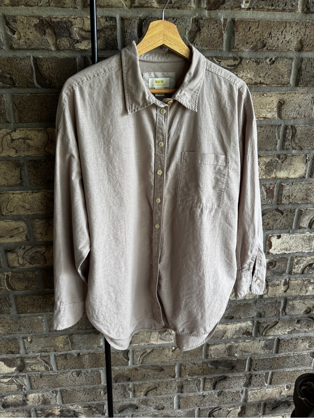 Maeve Bennett Button Down Linen Shirt Womens S Tan Long Sleeve Side Slits - Picture 5 of 12